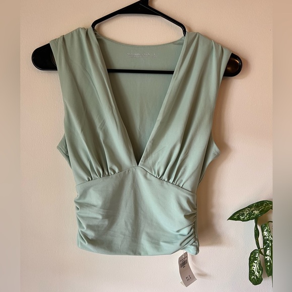 Abercrombie Blouse - Picture 1 of 4